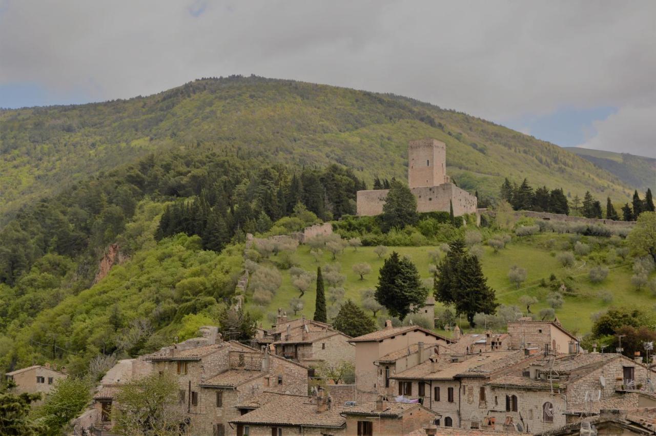 Palazzo Bozzoni Assisi boutique apartments Esterno foto